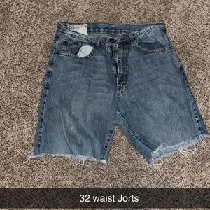 Jorts 32 Waist
